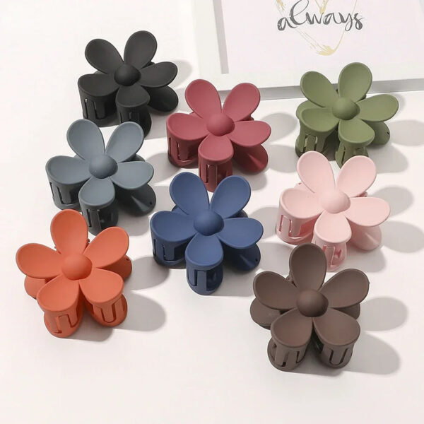 Flowr Hair Claw Clip for Women & Girls - Image 2
