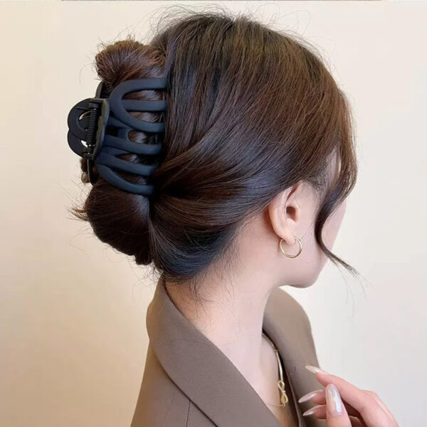Large Octopus Hair Claw Clip for Women - Image 5