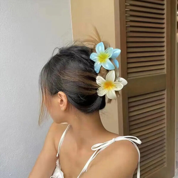 Summer Flower Hair Claw Clip for Girls - Image 2